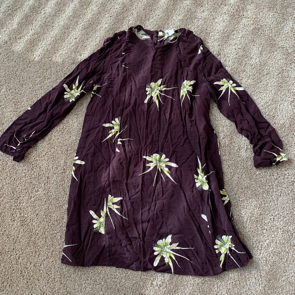 Purple patterned shift dress